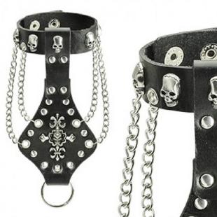 grossiste Bracelet en cuir noir avec Multi-Skull Charms, des chaînes, et la Fleur de Lis Croix  